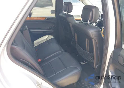 2009 Mercedes-Benz Ml 350 z USA, uszkodzony, nr VIN 4JGBB56EX9A525282